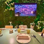 L'amarena Garden House בית הארחה מטרה
