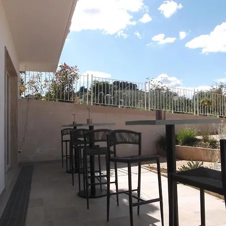 L'amarena Garden House 4*