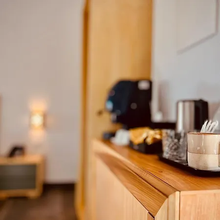 L'amarena Garden House 4*