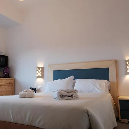 L'amarena Garden House Pensjonat 4*