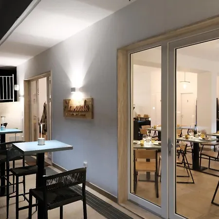 L'amarena Garden House Pensjonat