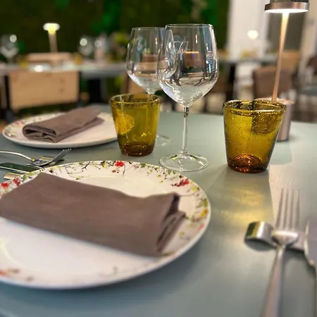 L'amarena Garden House 4*