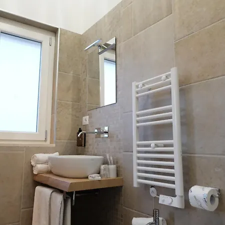 Affittacamere L'amarena Garden House