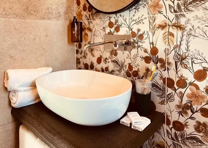 L'amarena Garden House Affittacamere